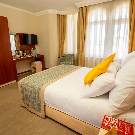 Artemis Princess Alanya